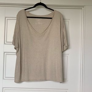 Plus Sized T-Shirt 26/28